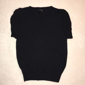 Ann Taylor short sleeve sweater. Size Medium.